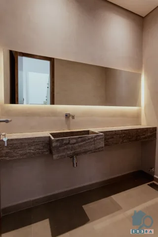 Casa moderna de 4 dormitorios y 5 baños en venta, Mburucuyá, Asunción (foto 5)
