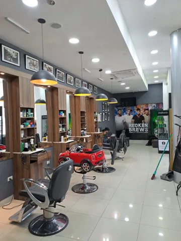 VENDO SALON COMERCIAL EN ASUNCION SOBRE FELIX BOGADO COD 6737 (foto 5)