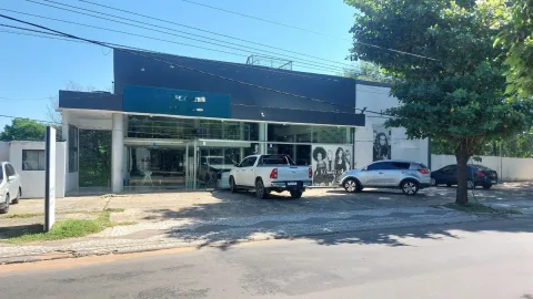 VENDO SALON COMERCIAL EN ASUNCION SOBRE FELIX BOGADO COD 6737 (foto 3)
