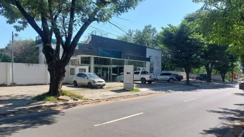 VENDO SALON COMERCIAL EN ASUNCION SOBRE FELIX BOGADO COD 6737 (foto 4)