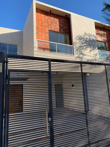 ALQUILO DUPLEX EN LUQUE ZONA AEROPUERTO COD 5161